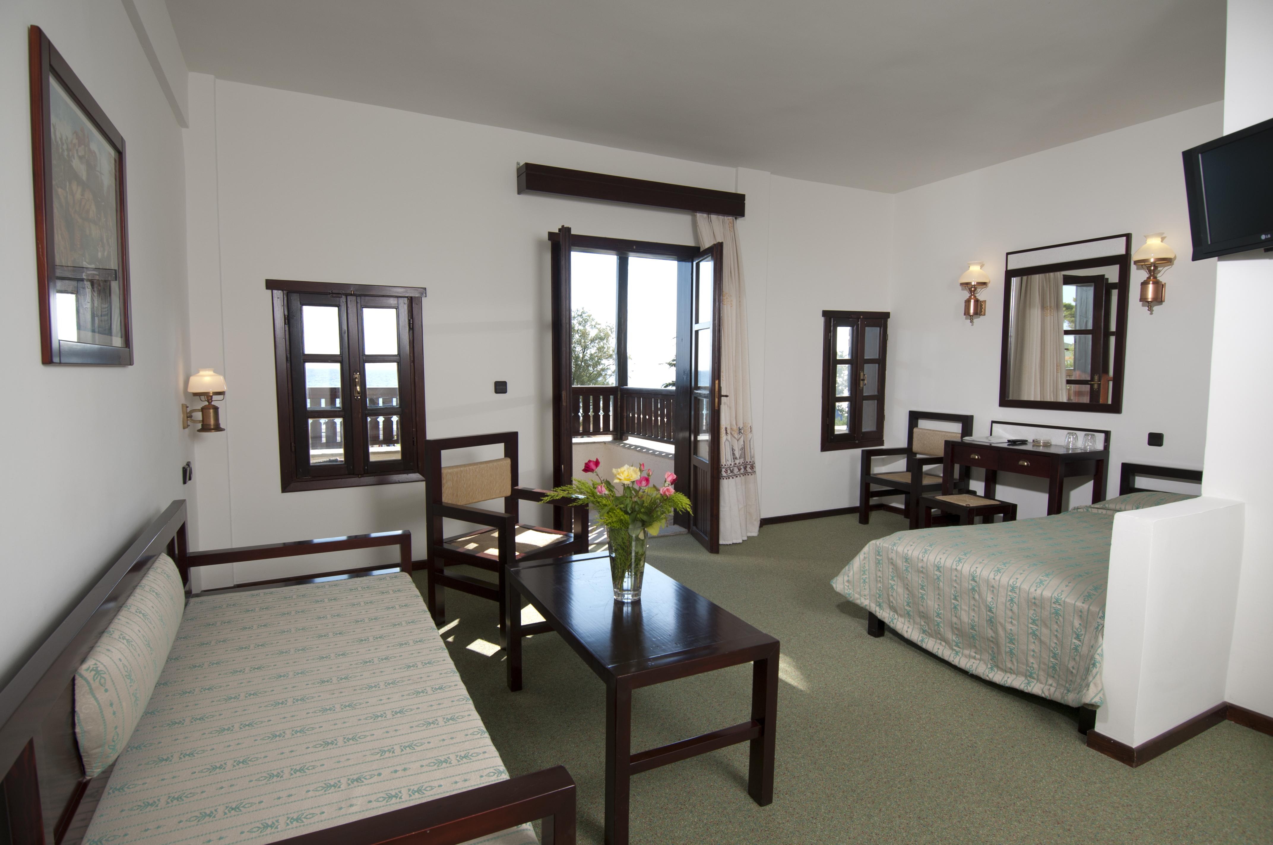 Simantro Resort Sani  Extérieur photo A typical hotel room