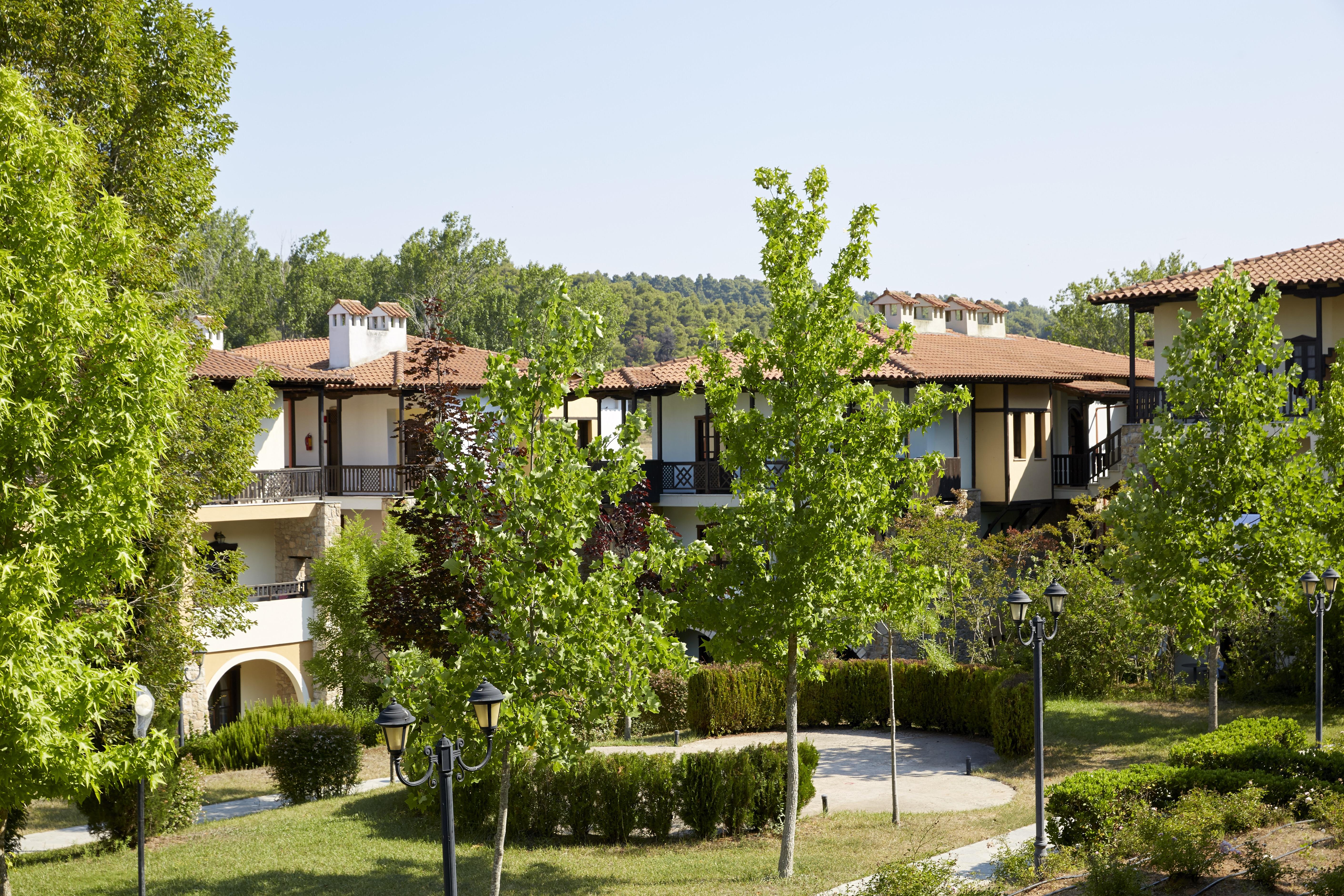 Simantro Resort Sani  Extérieur photo The campus of the University of Patras
