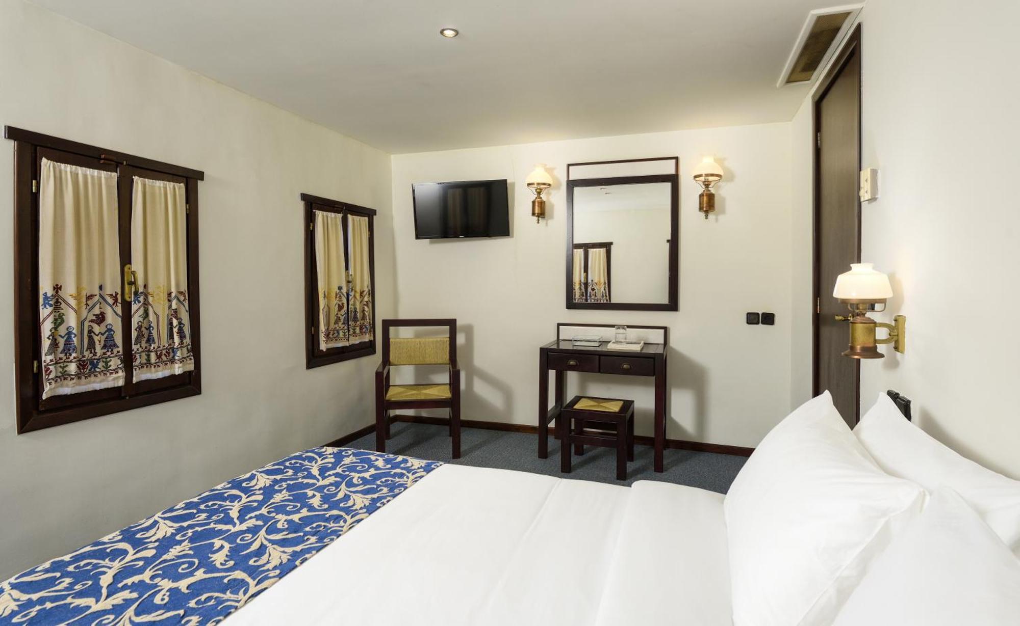 Simantro Resort Sani  Chambre photo A room at the hotel