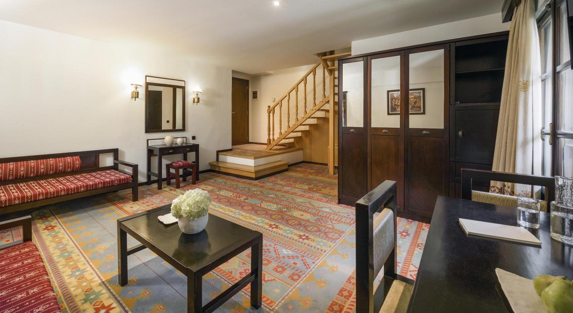 Simantro Resort Sani  Chambre photo A suite at the hotel