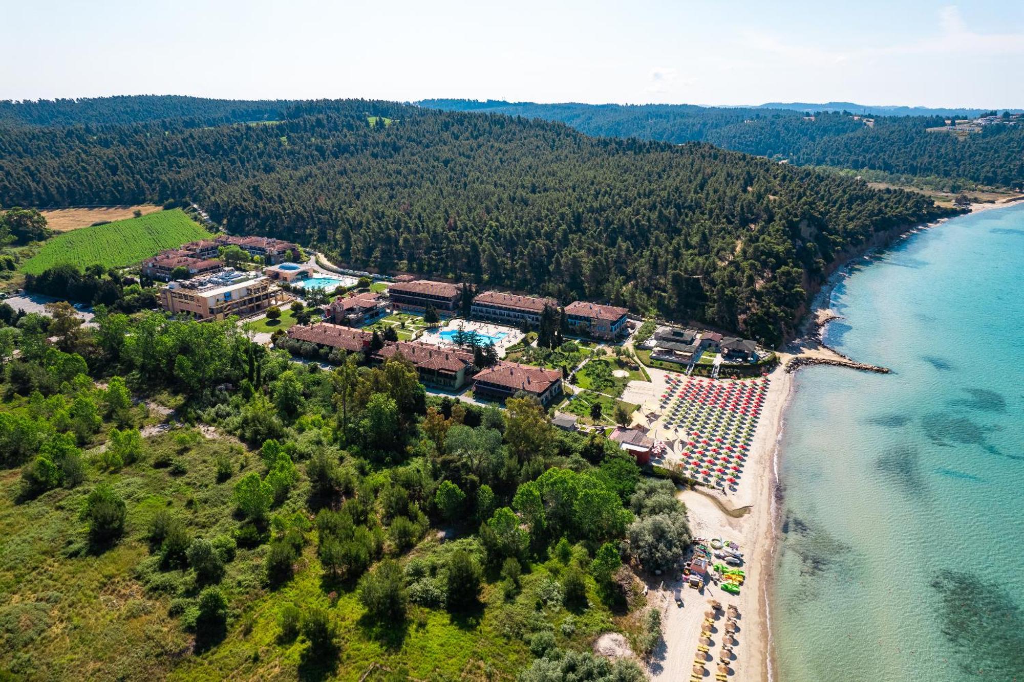 Simantro Resort Sani  Extérieur photo Aerial view of the resort
